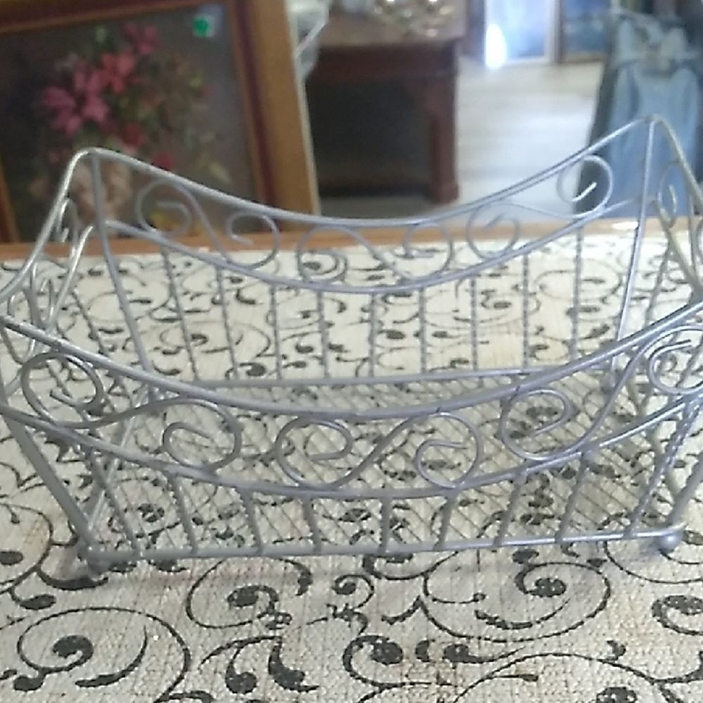Elegant Gray Metal Wire Basket